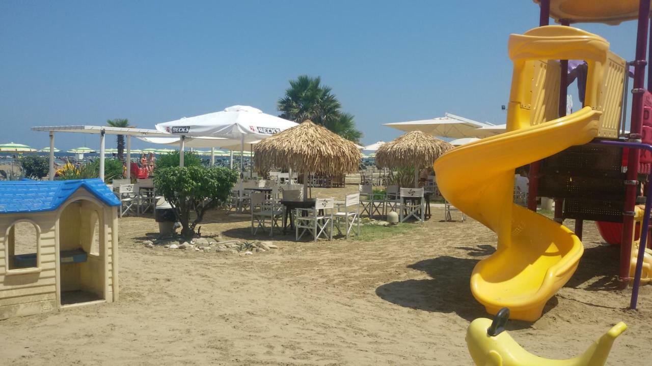 Domus Maris Viserba, Spiagge E Centro A 100 Mt, Promo Maggio Fiera Macfrut, Fieravicola, Expo Dental, Meeting Rimini Exterior foto